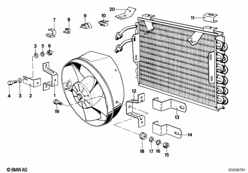 Aircondit.condensator en aanbouwdelen